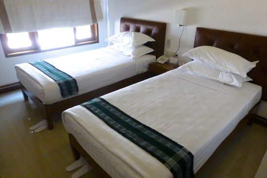 Bright, clean rooms are what's on offer at Zfreeti.