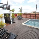 Rooftop pool, perfect retreat from that busy street