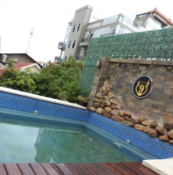 Just right for a dip and sip.