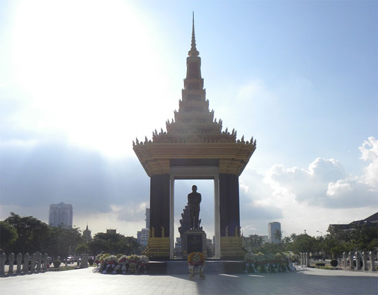 Super stupa.