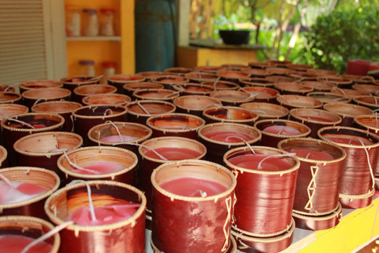 Scented candles at Senteurs.