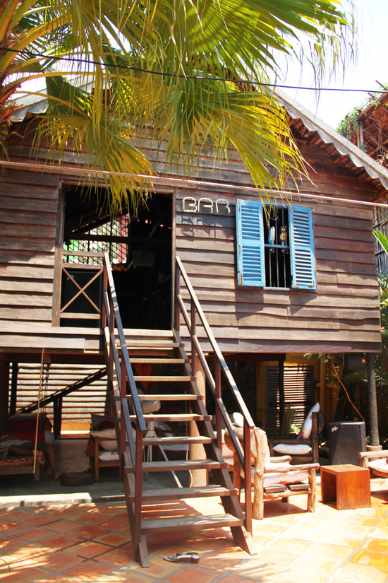 Traditional House. Contemporary cocktails.