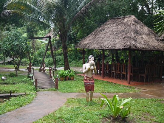 don't forget to take a stroll around the beautiful gardens