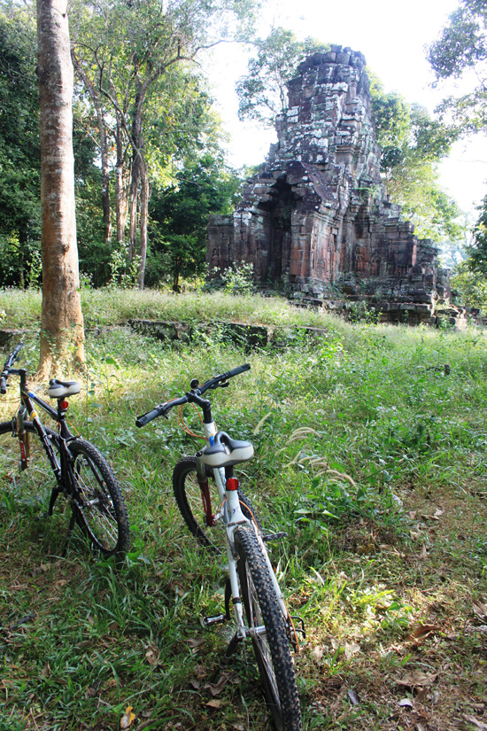Find a corner, find a temple.