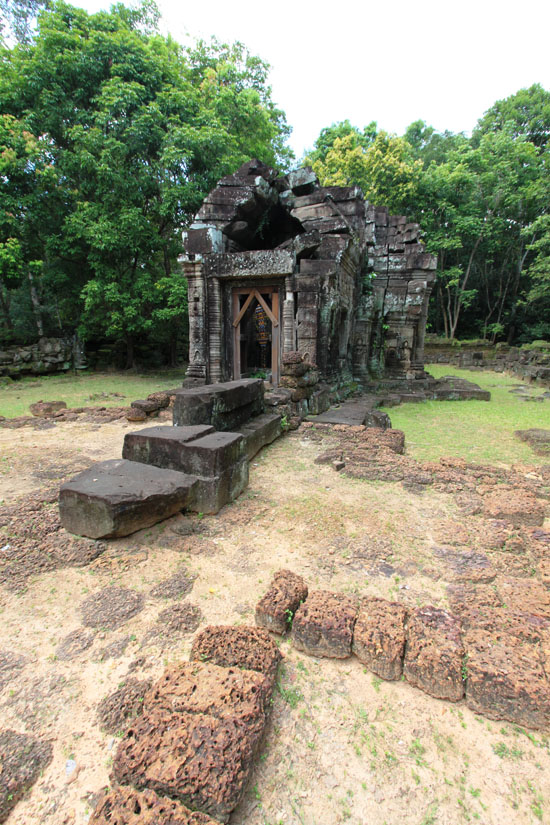 Small temple, the exact purpose unknown.