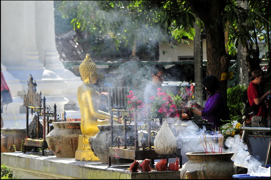 And they told me it was no smoking....... And they told me it was no smoking.......