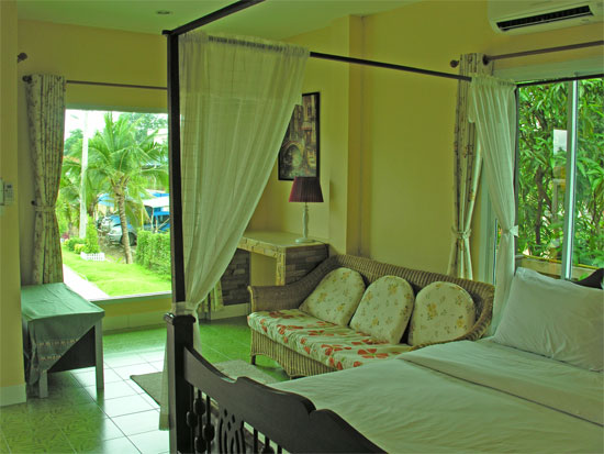 The very homely Phuaroon Resort. The very homely Phuaroon Resort.