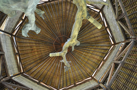 Now that's a roof.