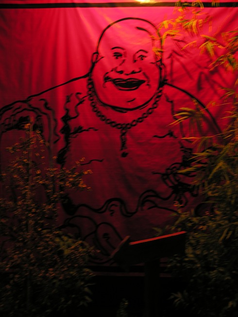 Welcome to Ang Yee's. Welcome to Ang Yee's.