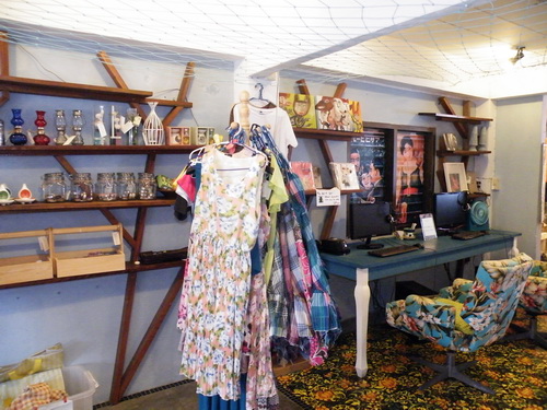 interesting stock and internet corner at samui-ley_fisherman's village