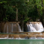 Turquoise waters of Tad Sae.