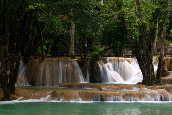 Turquoise waters of Tad Sae.