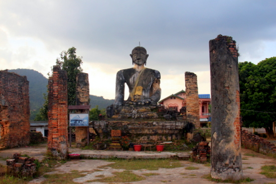 The Buddha at Wat Piawat is perhaps the highlight of Muang Khoun.