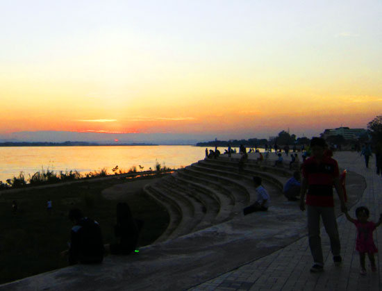 A pretty spot for a sunset walk. A pretty spot for a sunset walk.