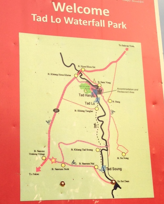 A sign pointing out the key features of the Tad Lo area.