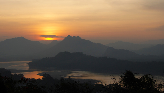 The view from Mount Phou Si.