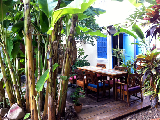 LP_Lotus Villa courtyard_Cindy Fan_550