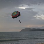 para-sailing