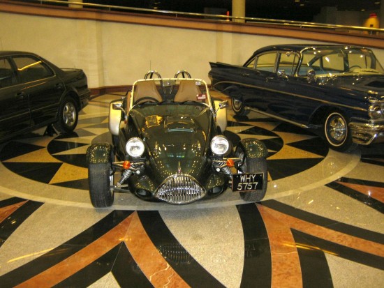 What do you give a World leader? A vintage Roadster, of course!