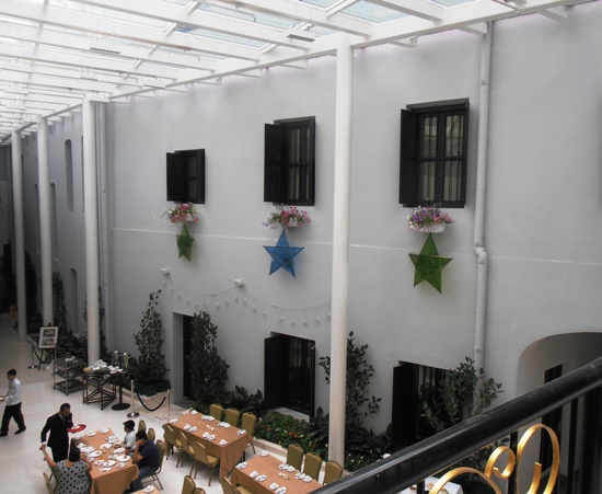 The central atrium links the old and the new.