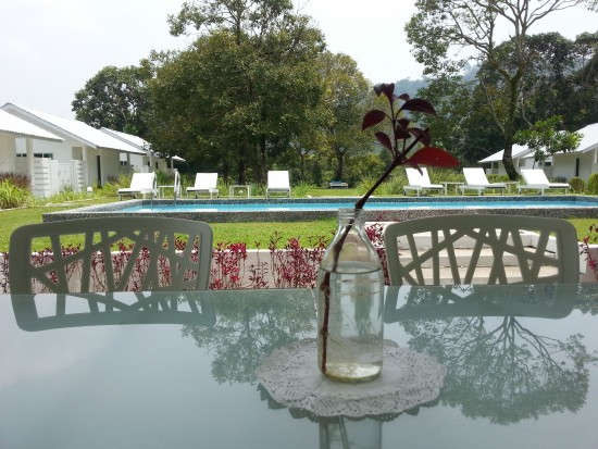 Poolside dining is offered as well.