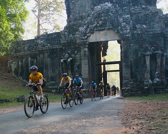 Not many cycle race routes like this one ...