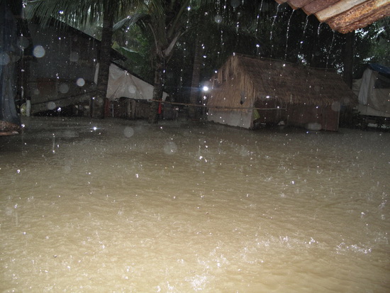 The floods from the inside, Vong Pech