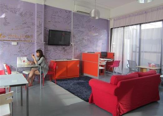 Woke Home's cosy common area.