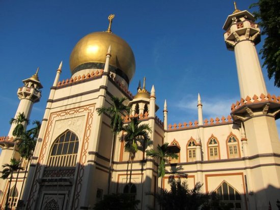 Sultan Mosque is the focal point of Arab Street. Sultan Mosque is the focal point of Arab Street.