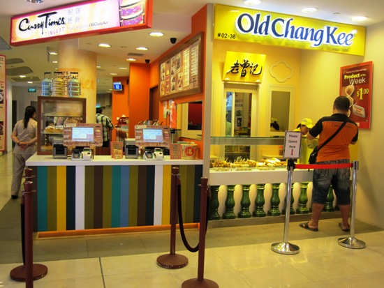 Old Chang Kee offers a wide selection of savoury finger foods, most of which are fried.