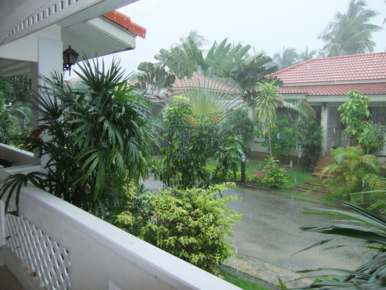 rainy day on Samui_resize