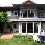 With just 4 rooms, best to book!