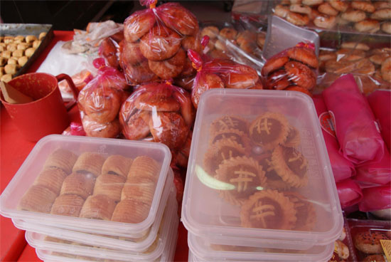 One Melakan tart please.