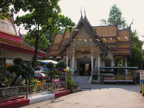 Wat Mahabut -- where Maak escaped to.