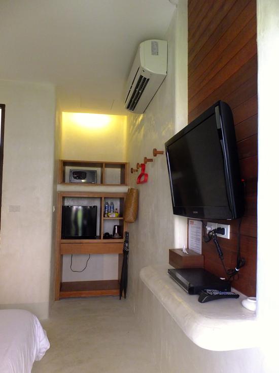 All you need from a small room.