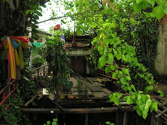 Someone's riverside escape.