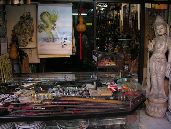 Where the locals go for souvenirs.
