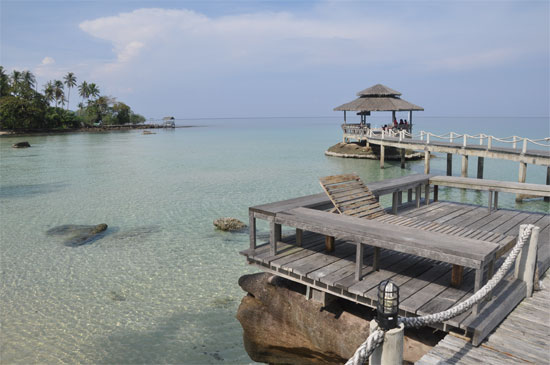 Myst or the Maldives? Ao Noi on Ko Kut.