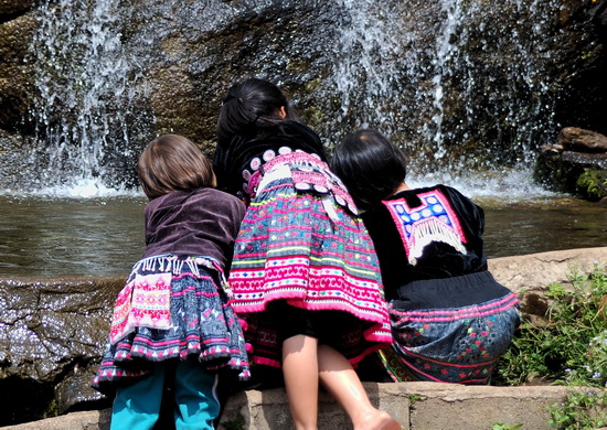 Hmong kids, Doi Pui