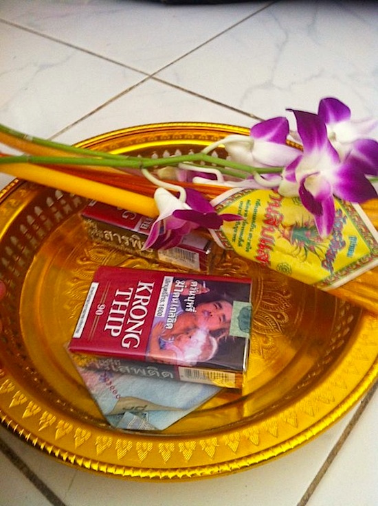 Temple offering, Wat Bang Phra style.
