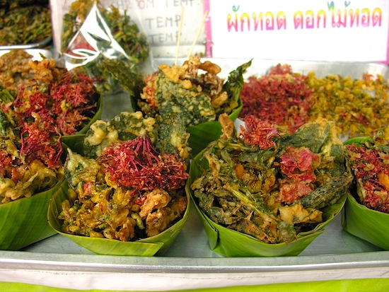 Fried flowers: a Ko Kret specialty.
