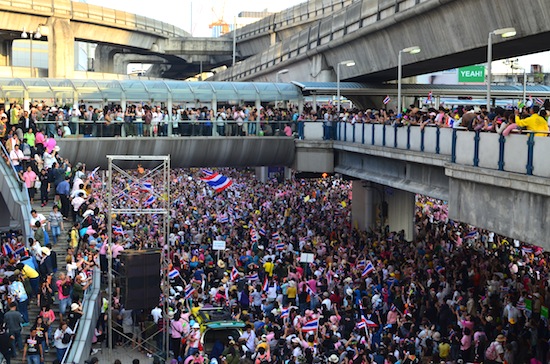 Skytrain queues reach an all time high Sunday, December 22.