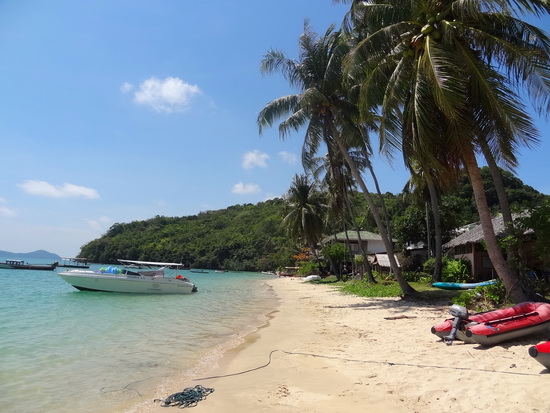 Ao Yon, good spot for sailing and SUP.