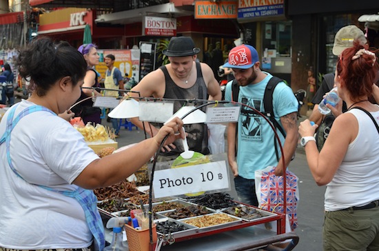 Same old scene on Khao San.