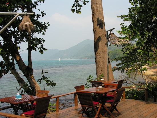 Relaxing seaside at Saffron.