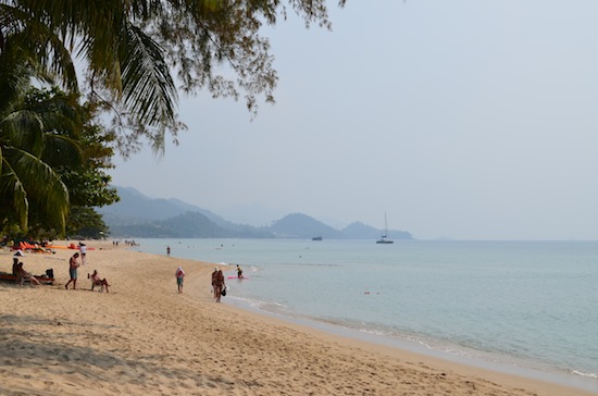 This is a five-minute stroll from Top Resort.