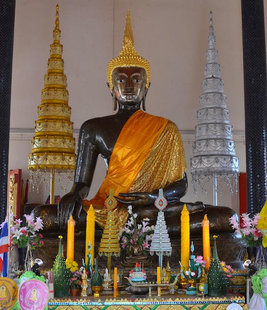 The Phra Ong Tue image was a product of the long-vanished Nakhon Wiang kingdom.