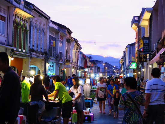 Lard Yai, a one-stop shop for Phuket food and culture.