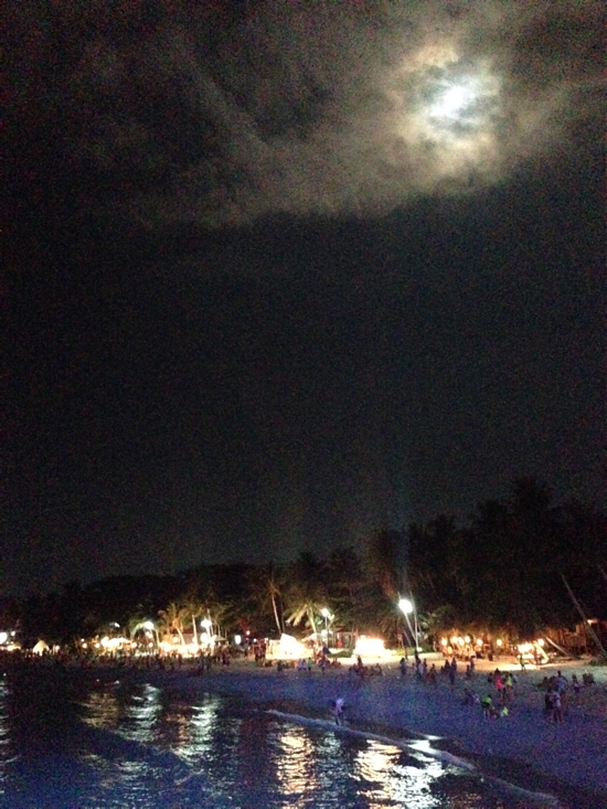 The moon starting to dip.