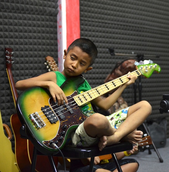 Feelin' the groove.
